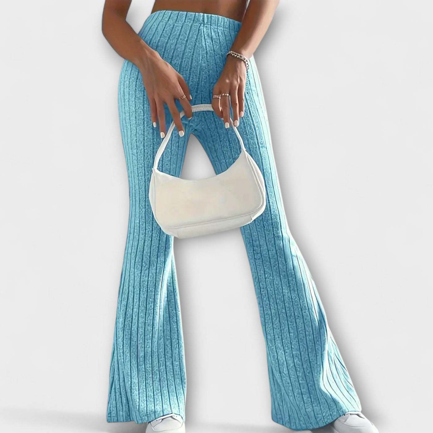 Cerina™ - Elegant Schlagbuks