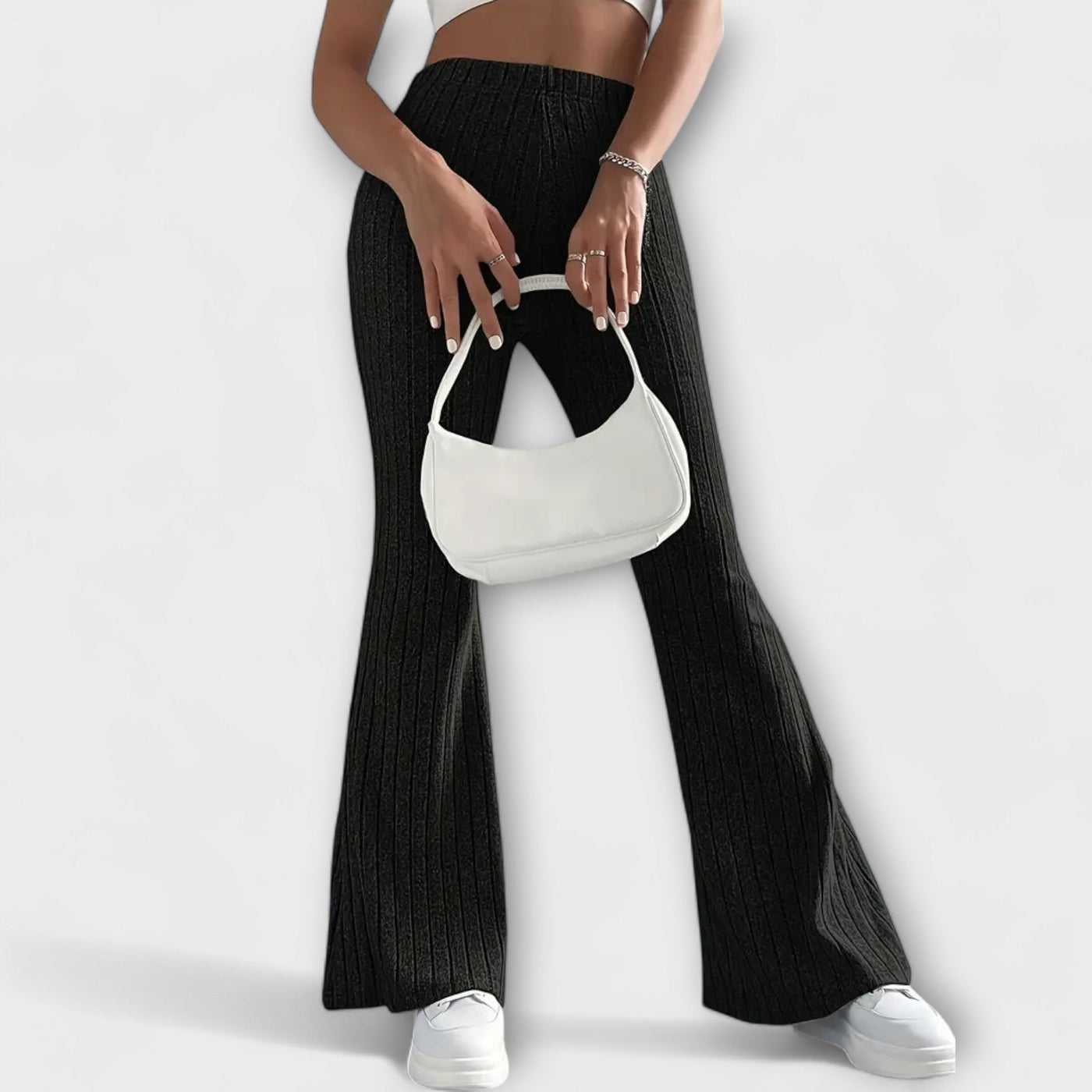Cerina™ - Elegant Schlagbuks