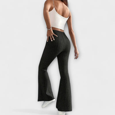 Cerina™ - Elegant Schlagbuks